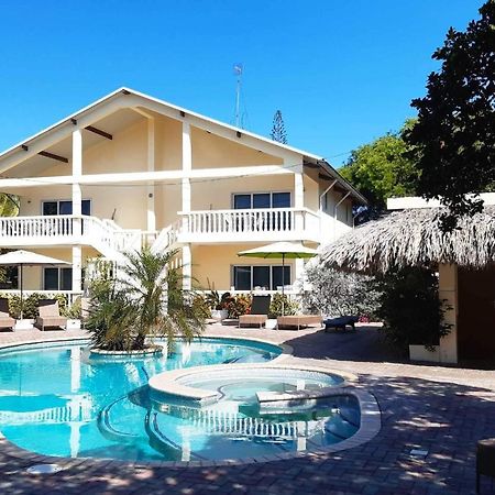 Wayaca Mini Resort Willemstad Eksteriør billede